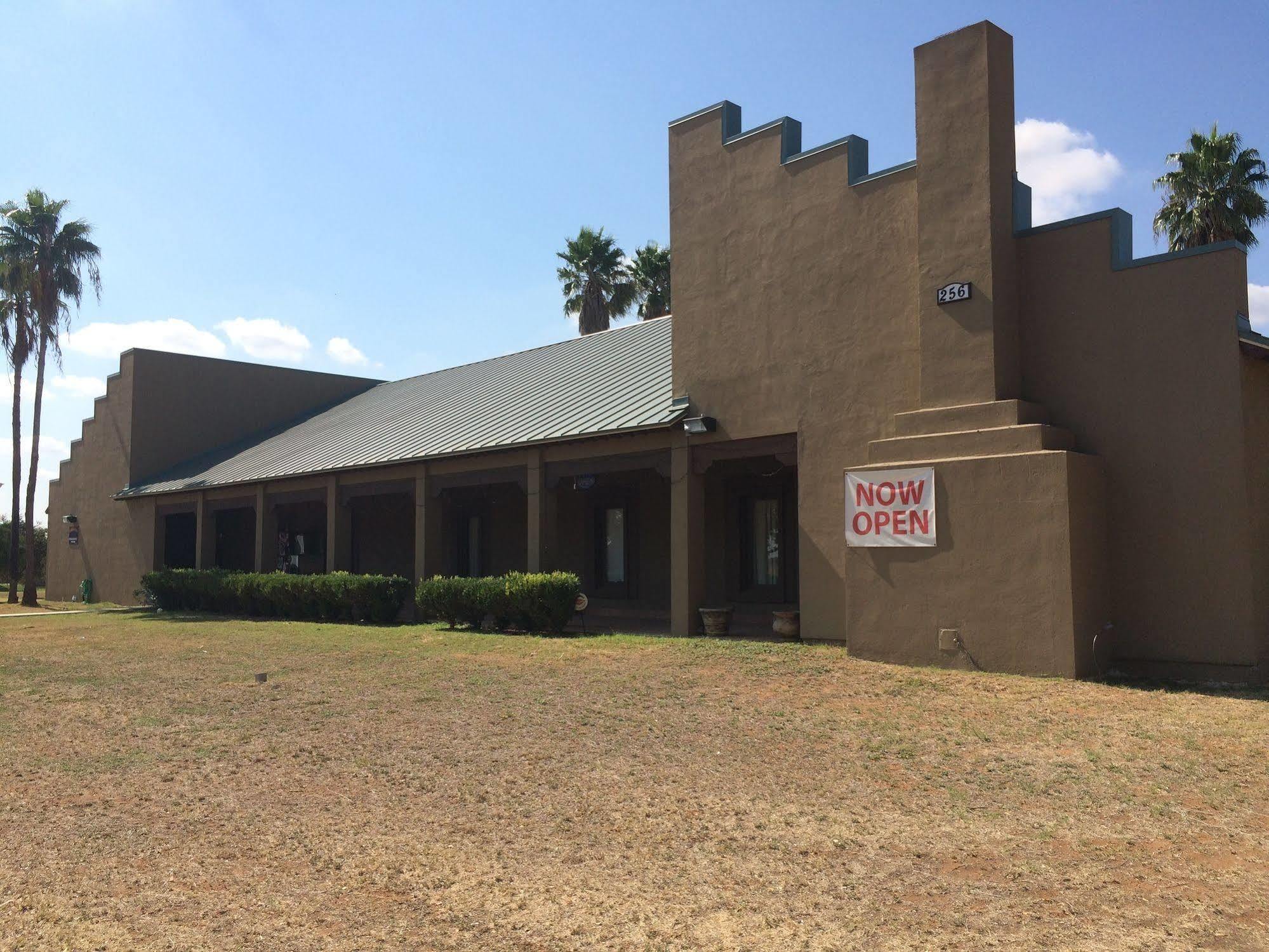 Frio Inn Pearsall エクステリア 写真